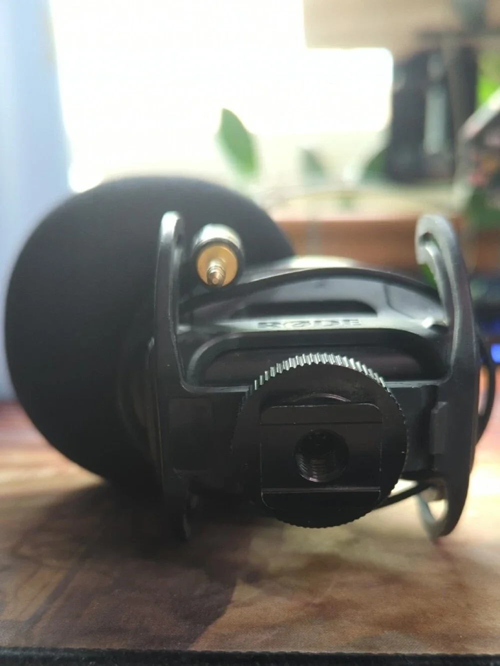 RODE Stereo VideoMic Pro Rycote On-Camera Mount Surround Sound